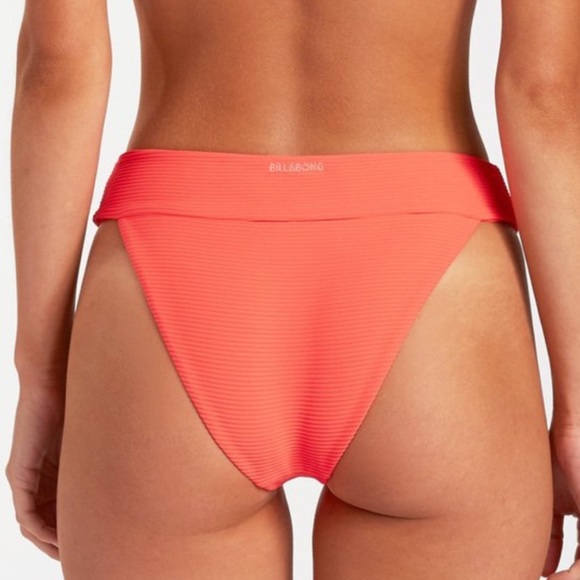 🔥🔥BILLABONG - TANLINES TRIANGLE TROPIC SET🔥🔥 - Picture 8 of 11